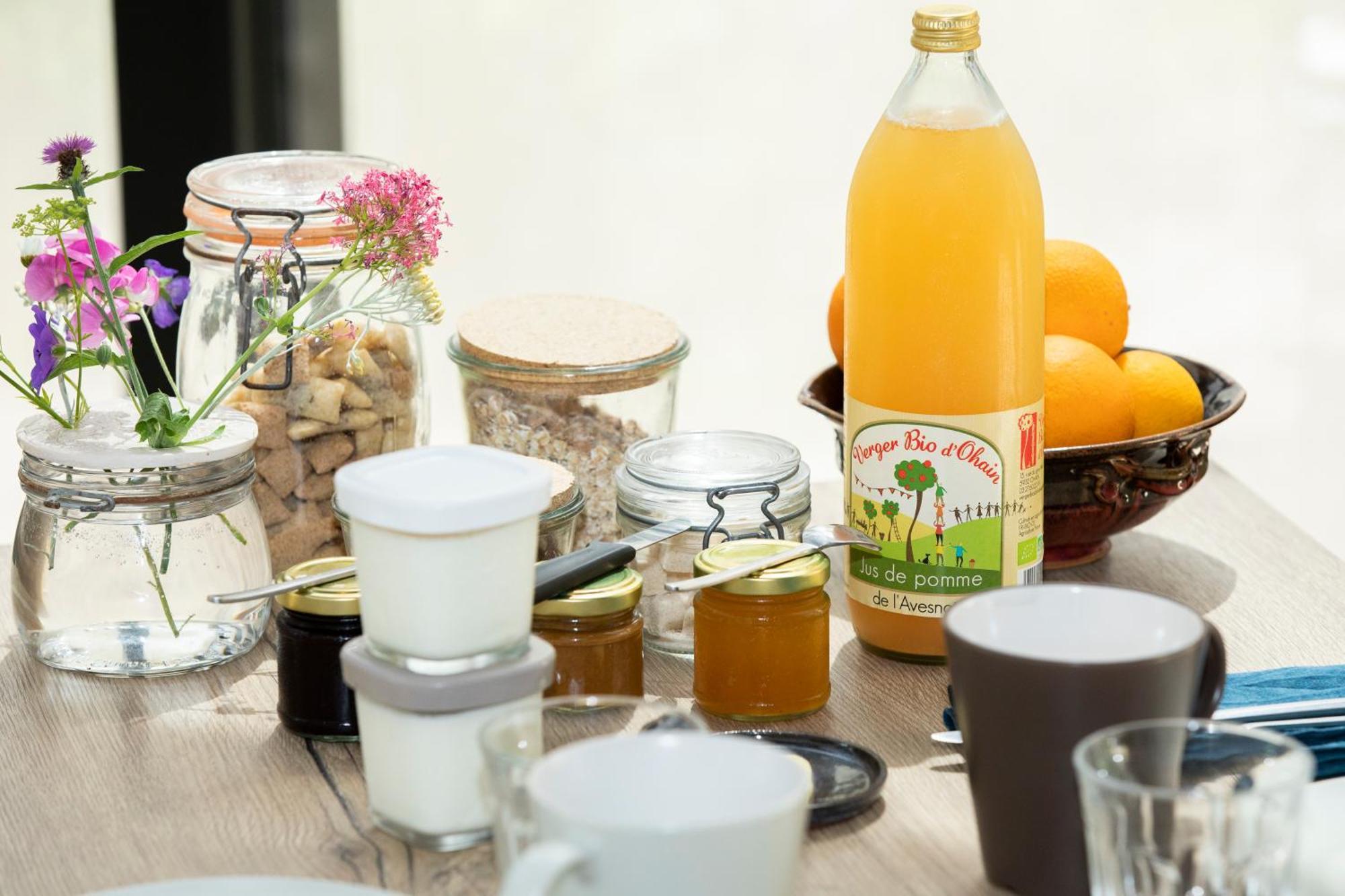 Bed and Breakfast Aubepine Sains-du-Nord Экстерьер фото
