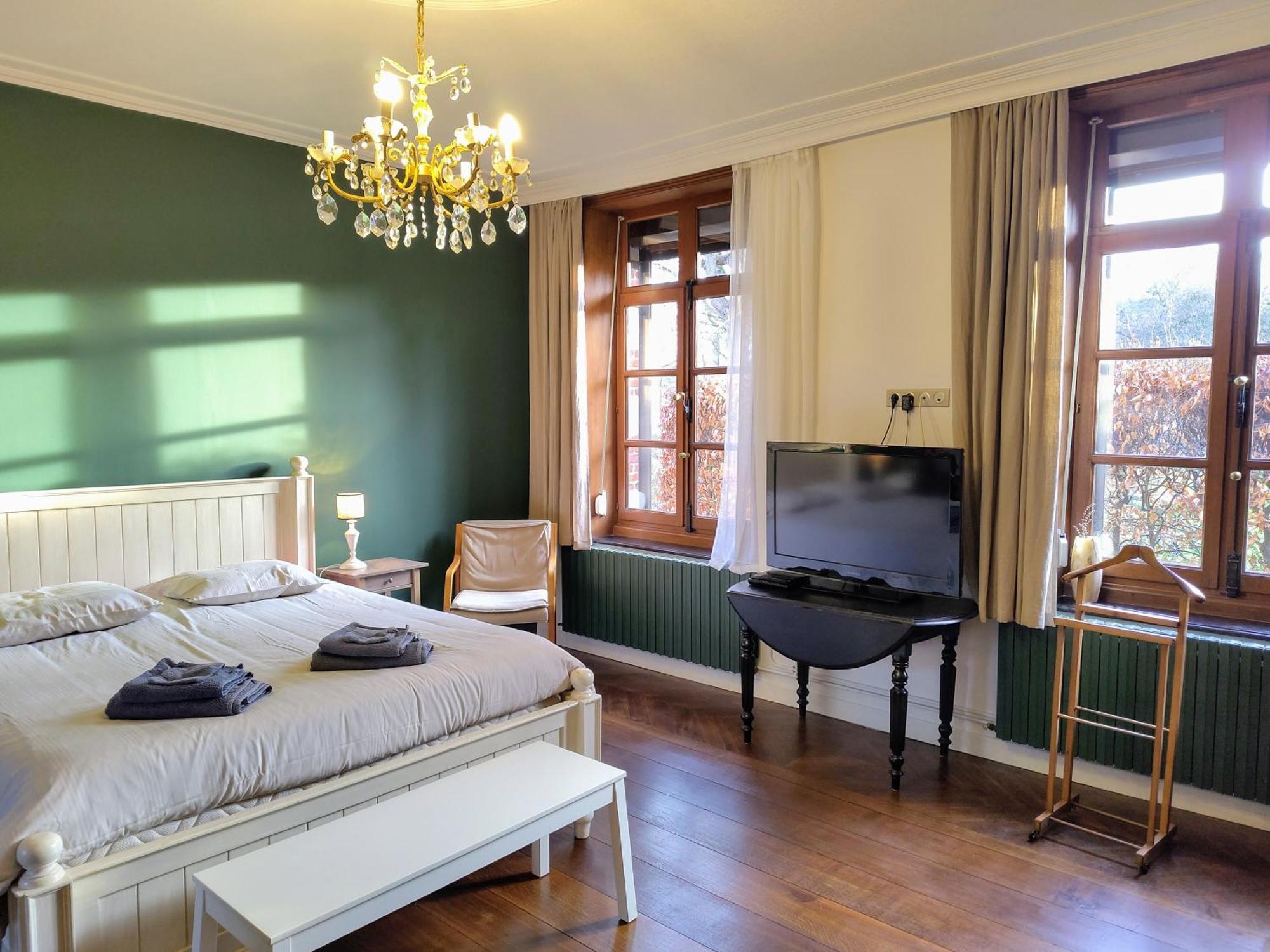 Bed and Breakfast Aubepine Sains-du-Nord Экстерьер фото