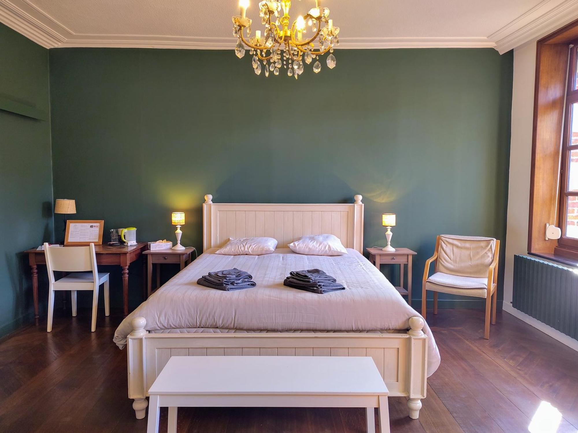 Bed and Breakfast Aubepine Sains-du-Nord Экстерьер фото